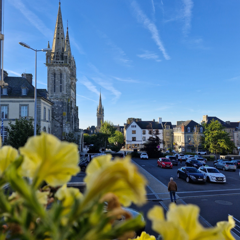 Centre-vile de Saint-Pol-de-Léon été 2024