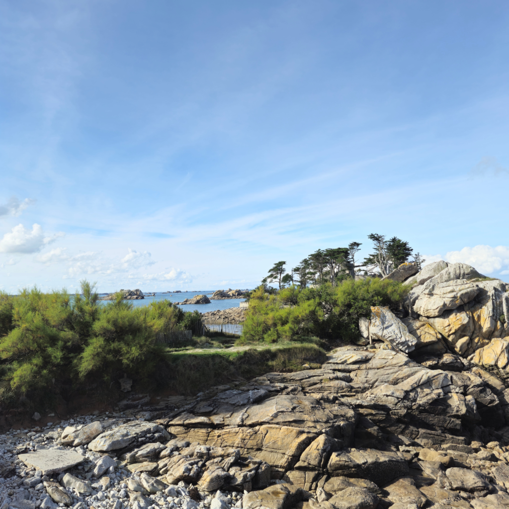 Plage des Jacobins, Chateau de Perharidy, Finistère Nord, Roscoff